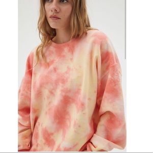 Urban Outfitters crewneck